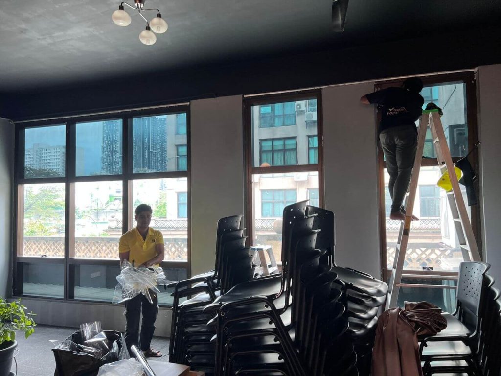 TAWARAN HEBAT TINTED KEDAI CERMIN TINGKAP DAMANSARA DAMAI