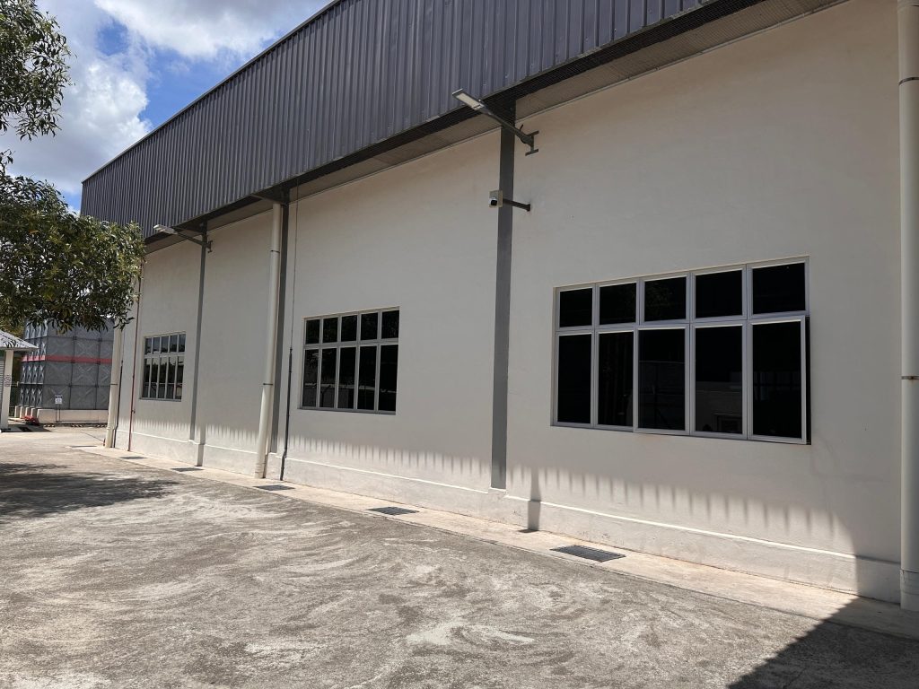 0e8cb466-d355-494f-96f8-b4ad6de1fd3f - TINTED RUMAH BANGUNAN PEJABAT TINTED CERMIN SETIA ALAM