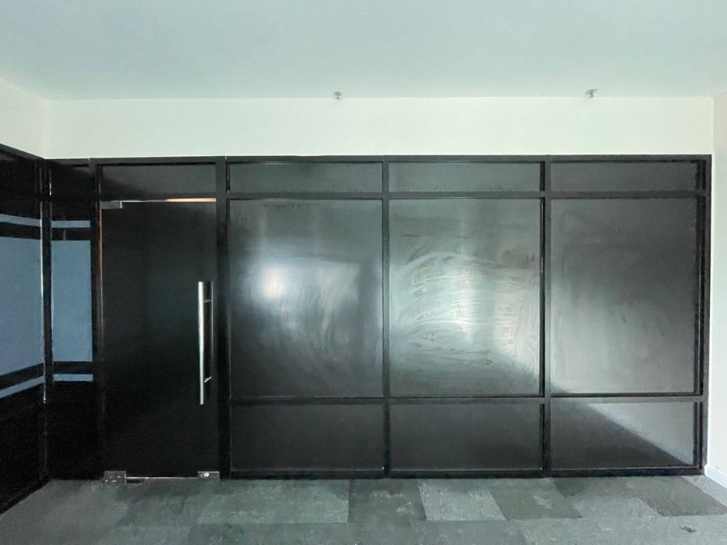 PANDUAN MEMILIH TINTED PEJABAT CERMIN TINGKAP BUKIT JELUTONG