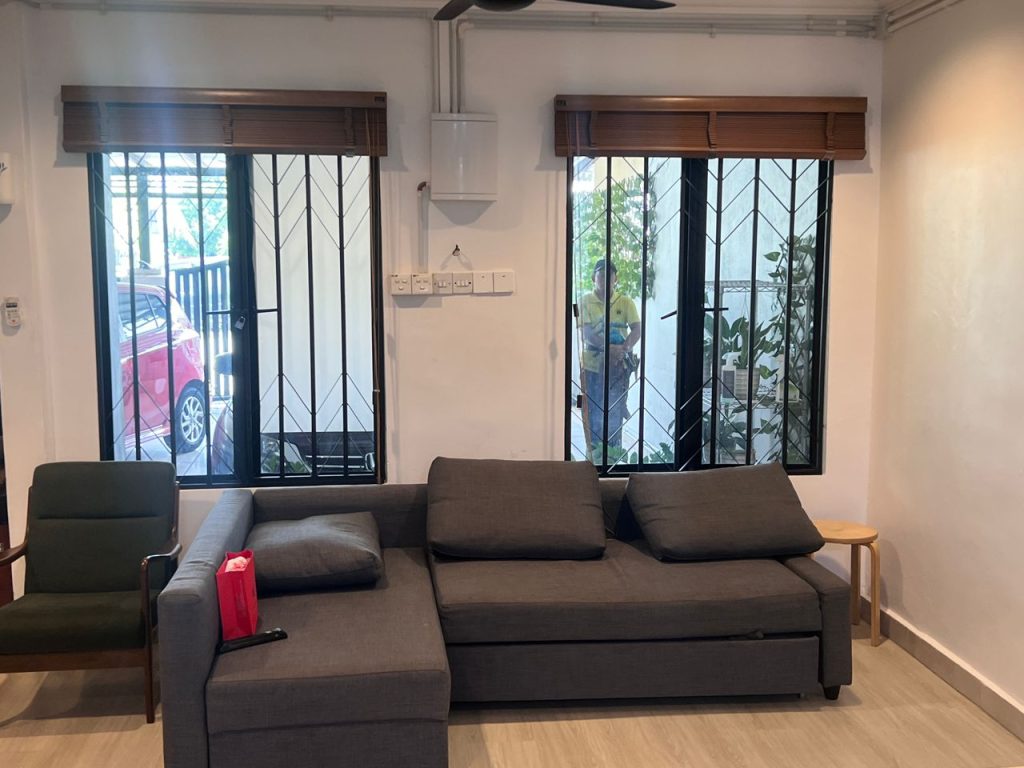 TINTED KILANG CERMIN TINGKAP KOTA KEMUNING