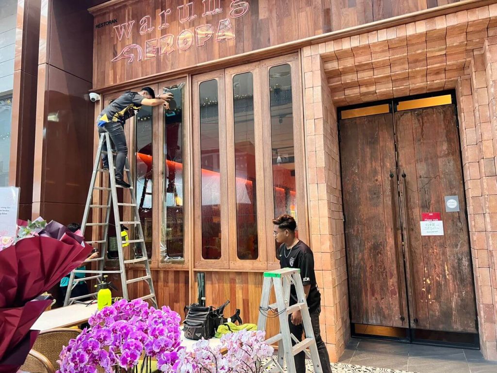 TAWARAN HEBAT PASANG TINTED KEDAI CERMIN TINGKAP CYBERJAYA