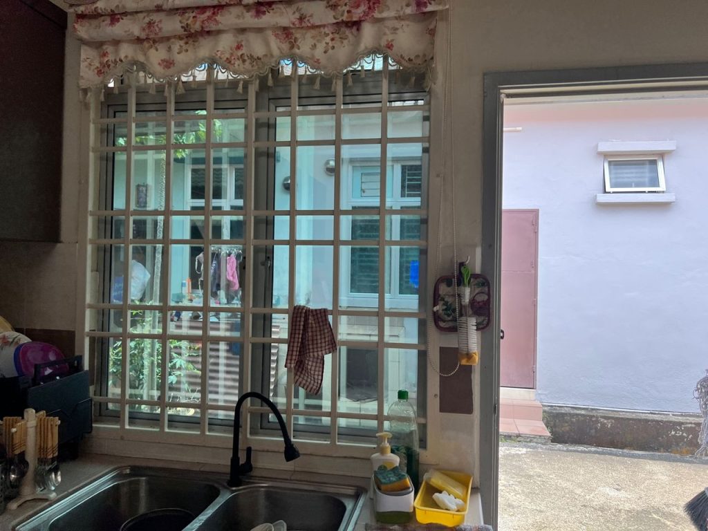 320628f9-d9fd-4f89-a00e-146f9af3d08d - TINTED RUMAH BANGUNAN PEJABAT TINTED KOMERSIAL CERMIN TINGKAP PUCHONG