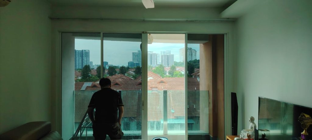 4aa5d867-b083-407f-a6c1-af18d7b61406 - TINTED RUMAH BANGUNAN PEJABAT TINTED CERMIN PORT KLANG