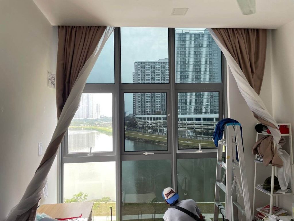 4f687419-e6a2-4bb6-9d22-1714cc93d450_11zon - TINTED RUMAH BANGUNAN PEJABAT HARGA & SERVIS PASANG TINTED RUMAH CERMIN TINGKAP BERANANG