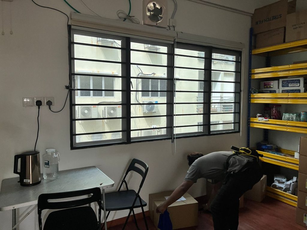 TINTED RUMAH CERMIN TINGKAP KOTA DAMANSARA