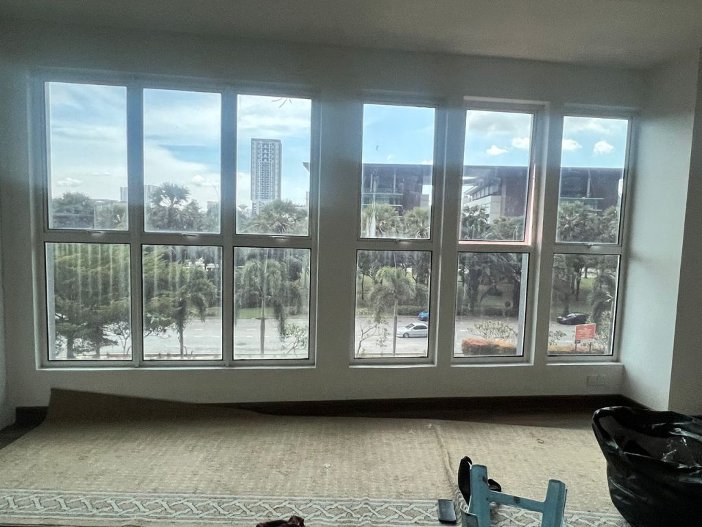 TINTED KILANG CERMIN TINGKAP PORT KLANG