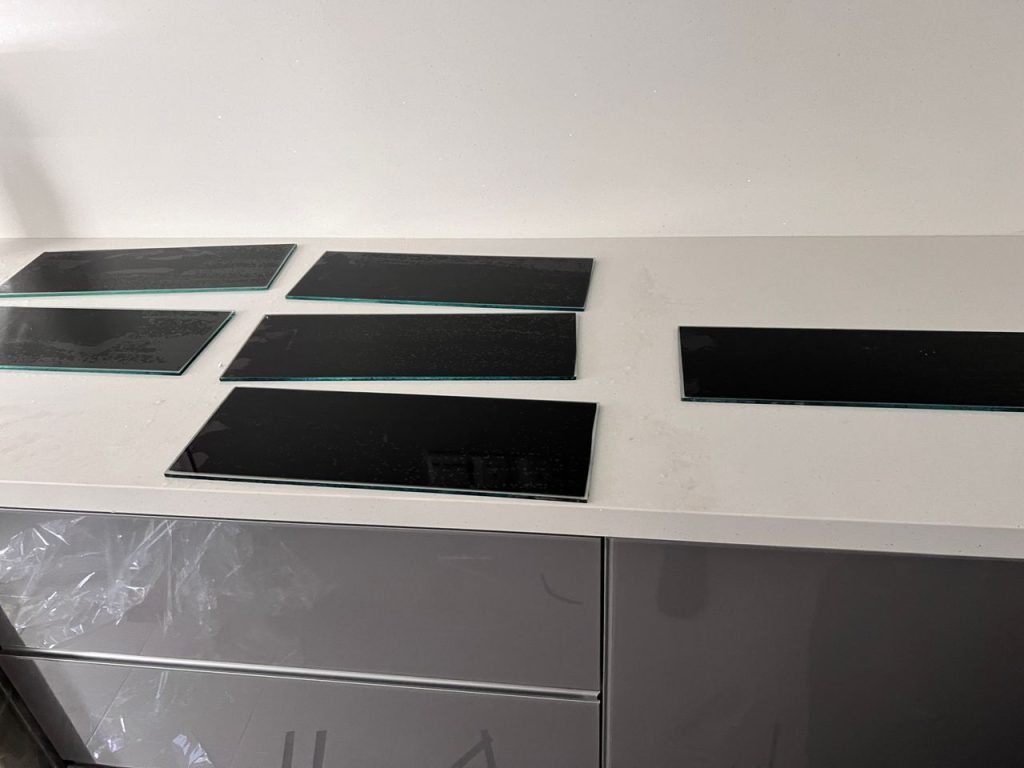 5f5aed7b-a1b4-46d3-b800-d2fbd23c9af0 - TINTED RUMAH BANGUNAN PEJABAT TINTED PEJABAT CERMIN TINGKAP RAWANG