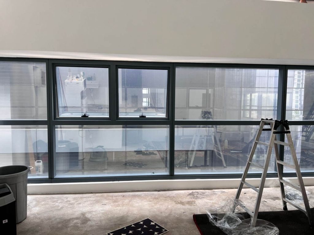 PERKHIDMATAN PASANG TINTED KILANG CERMIN TINGKAP BATU CAVES