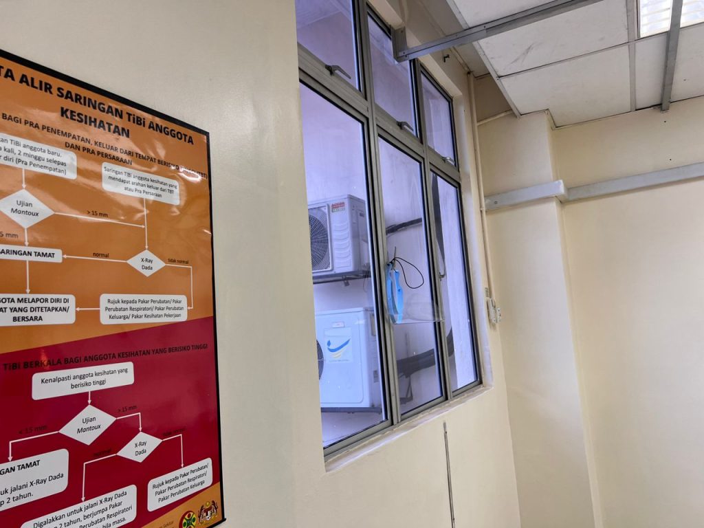 6b0181f9-87f5-4892-9da4-fea737401be8 - TINTED RUMAH BANGUNAN PEJABAT TINTED KERLING