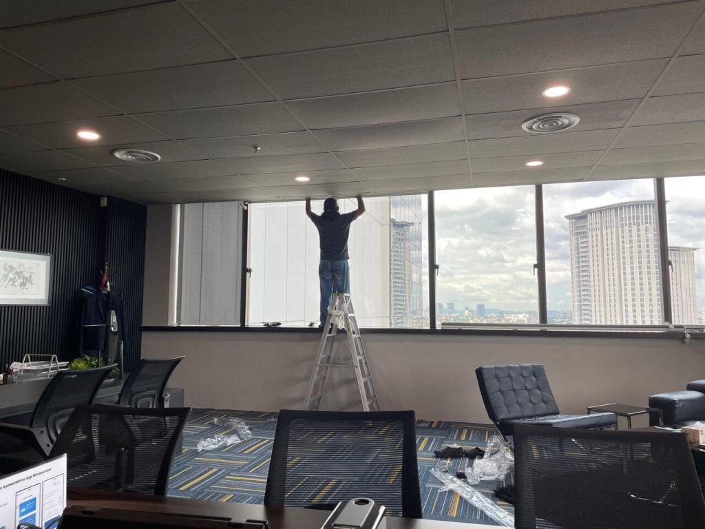 MANFAAT TINTED SEKOLAH CERMIN TINGKAP DAMANSARA UTAMA