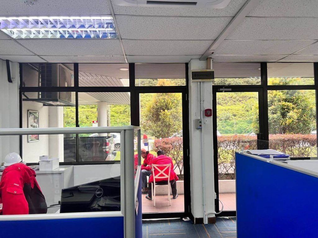 TINTED PEJABAT CERMIN TINGKAP BERKUALITI ARA DAMANSARA