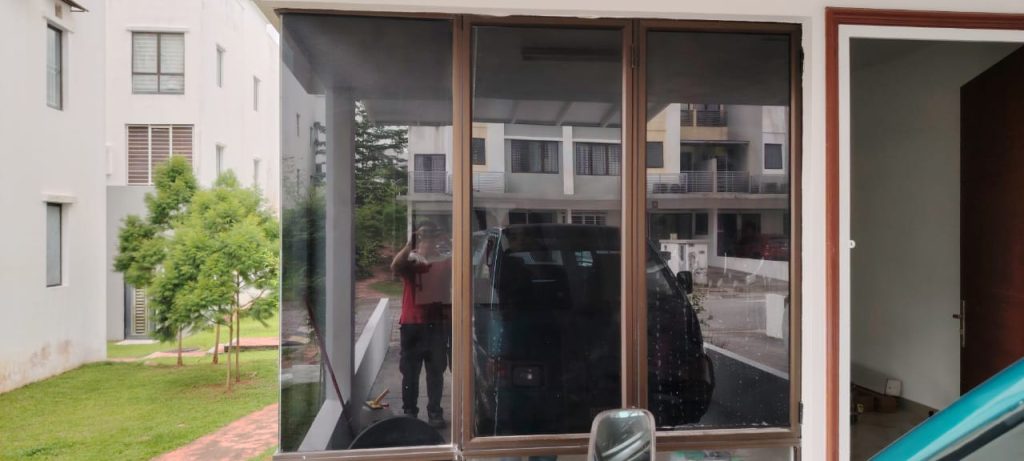 89188c0d-d37c-41e9-b955-66b37f323183 - TINTED RUMAH BANGUNAN PEJABAT TINTED KILANG CERMIN TINGKAP SERBAK BERNAM