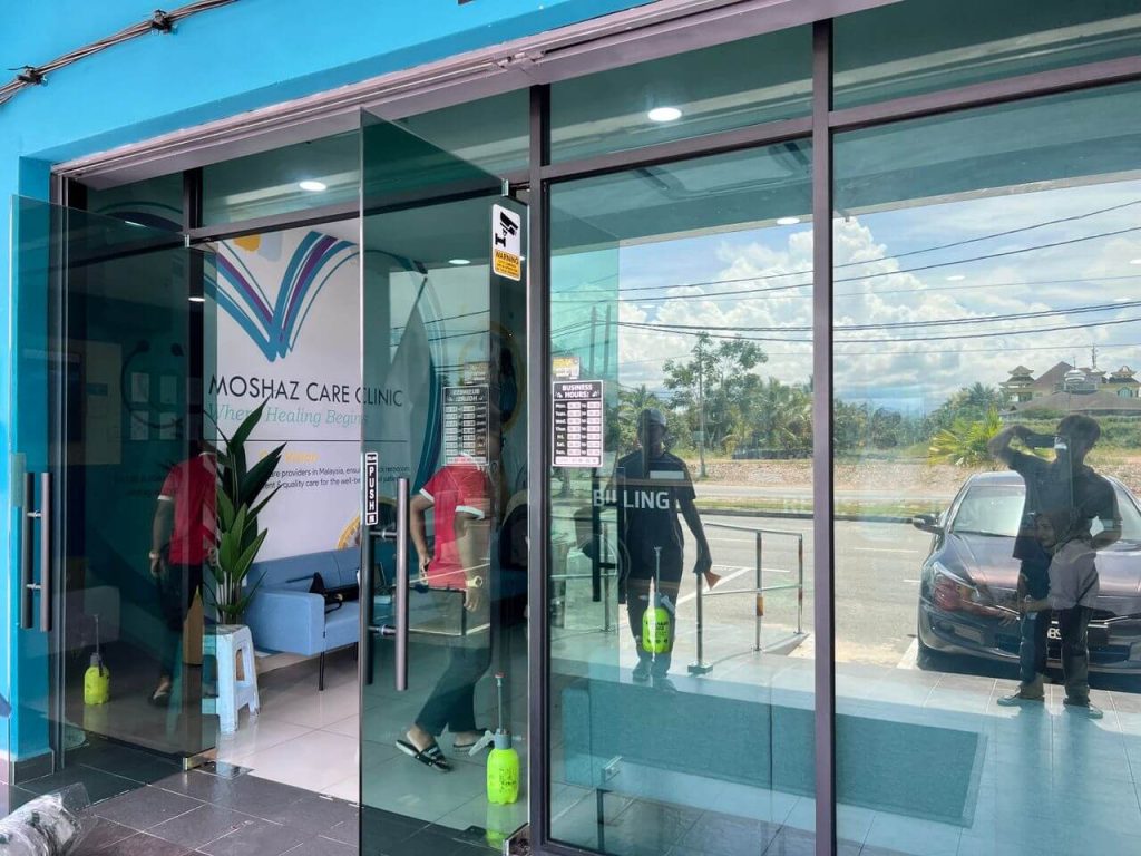 9b149a75-cbae-4a03-bbbe-9f85bffdc78c - TINTED RUMAH BANGUNAN PEJABAT KELEBIHAN PASANG TINTED BANGUNAN CERMIN TINGKAP CYBERJAYA