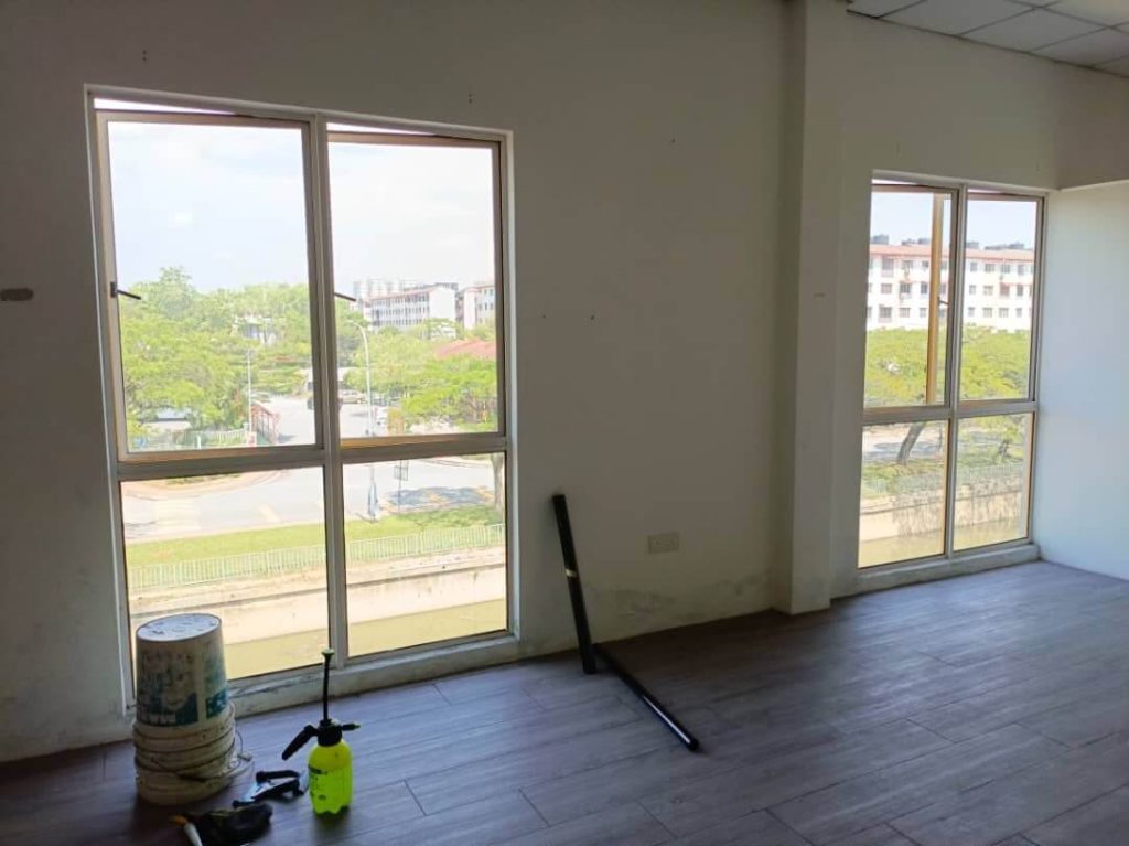 FUNGSI & FAEDAH TINTED MASJID CERMIN TINGKAP DAMANSARA JAYA