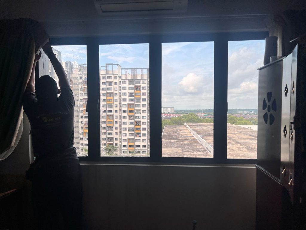 c52f5951-7bec-4e29-80e3-47c82c033a8d - TINTED RUMAH BANGUNAN PEJABAT TINTED SEKOLAH CERMIN TINGKAP KUALA SELANGOR