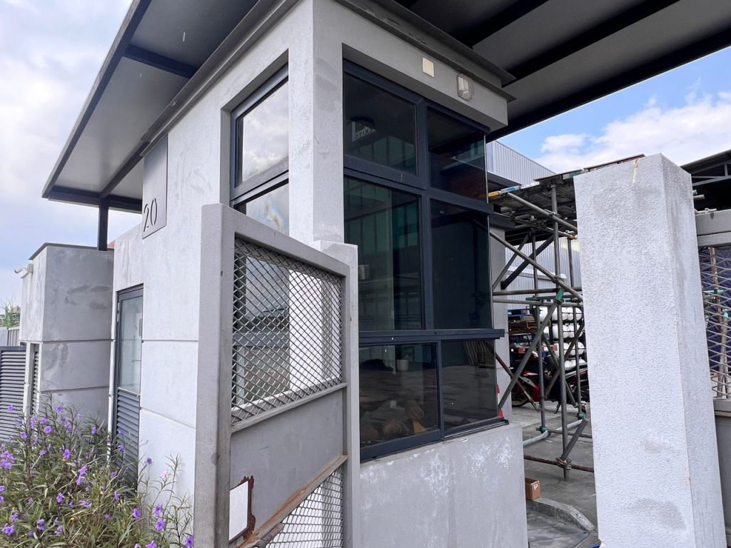 c7c23d47-eec9-4cc5-be23-bf89e2d83084 - TINTED RUMAH BANGUNAN PEJABAT TINTED KEDAI CERMIN TINGKAP KUALA SELANGOR