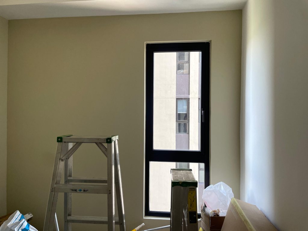 TINTED KOMERSIAL CERMIN TINGKAP SERENDAH