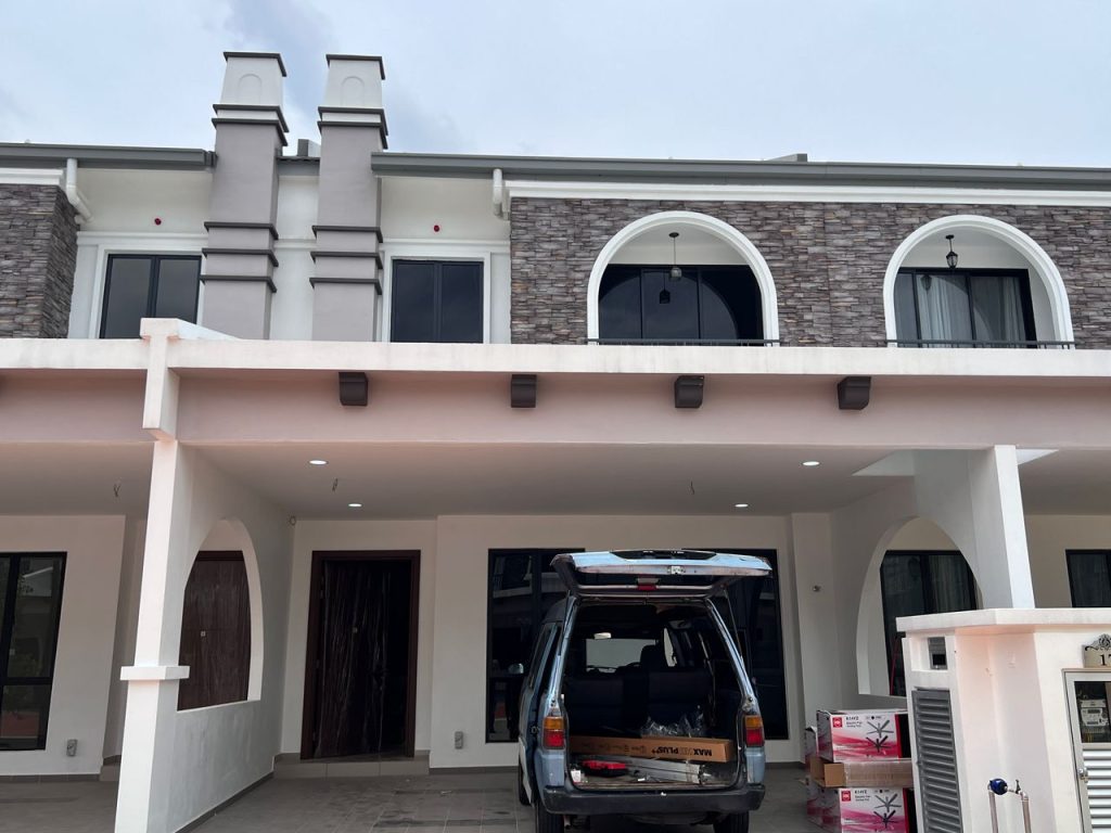 TINTED SEKOLAH CERMIN TINGKAP RAWANG