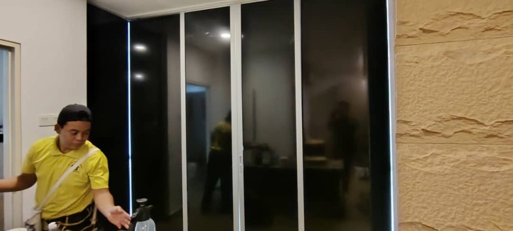 TINTED TINGKAP KUALA KUBU BARU