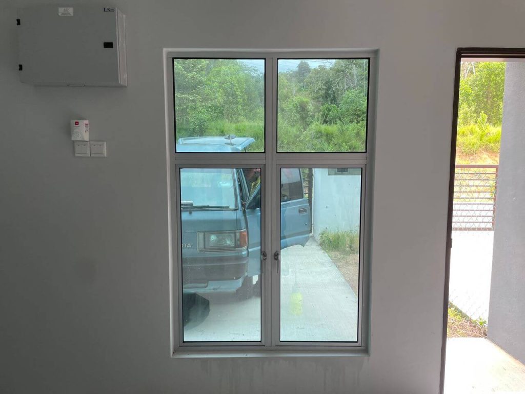 f1d966da-8fec-4d25-91d6-e2144dea068d - TINTED RUMAH BANGUNAN PEJABAT MENGAPA PERLU PILIH TINTED CERMIN BANDAR UTAMA