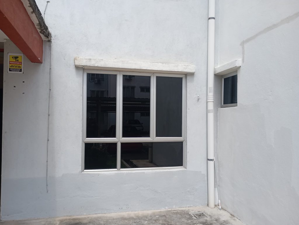 1c2a2d0d-aefe-4466-9400-fe10bce7890a - TINTED RUMAH BANGUNAN PEJABAT TINTED PEJABAT CERMIN TINGKAP SUBANG JAYA