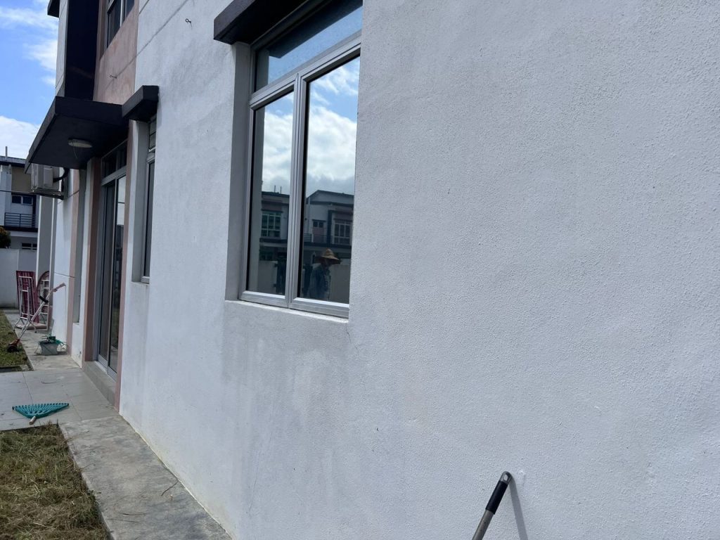 TINTED CERMIN TANJONG KARANG