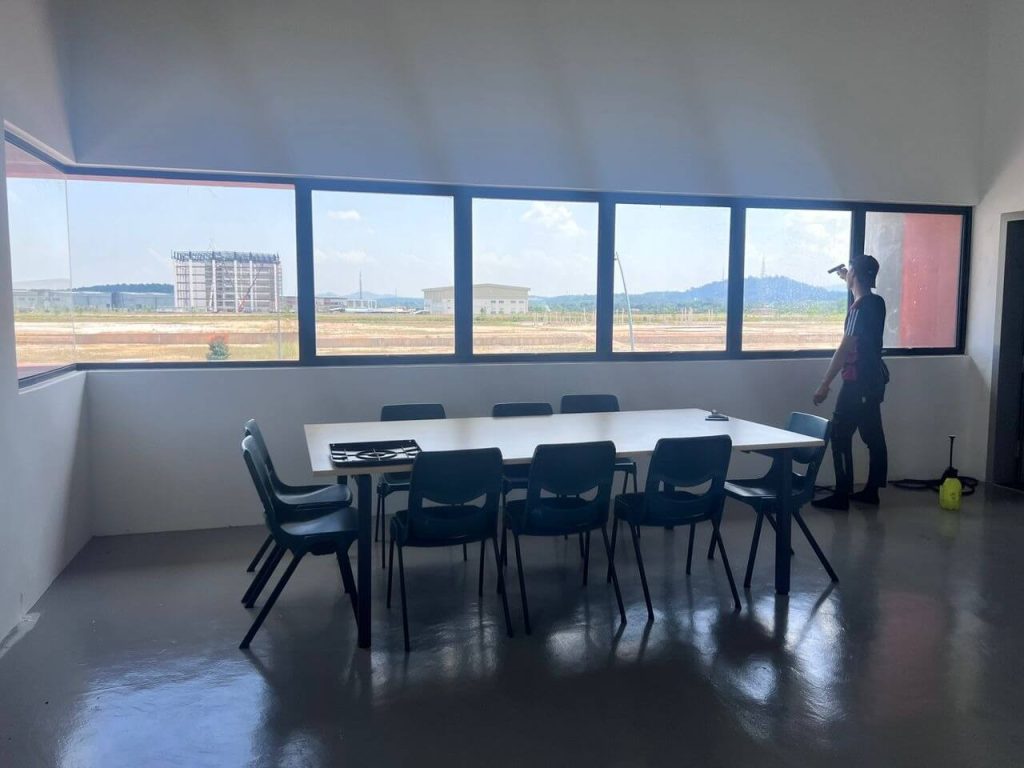 PILIHAN TERBAIK TINTED PEJABAT CERMIN TINGKAP BANDAR BARU BANGI