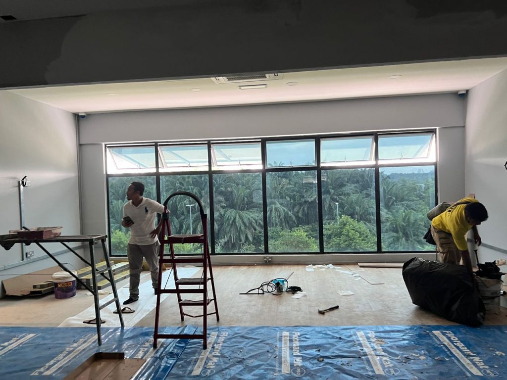 TINTED MASJID CERMIN TINGKAP SUNGAI BULOH