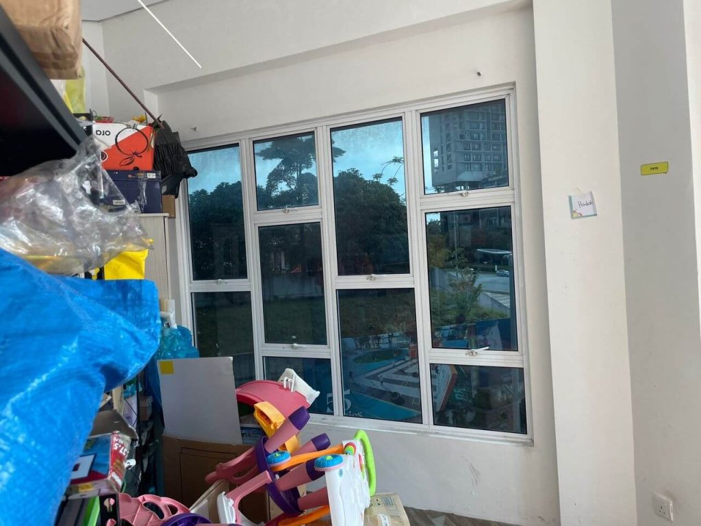 TINTED CERMIN SUNGAI BULOH