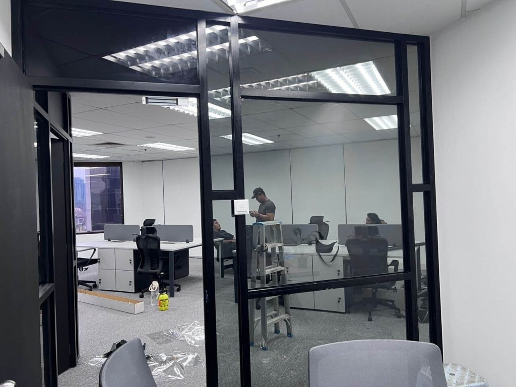 8219772b-a103-4344-a5ec-cf630029f587_11zon - TINTED RUMAH BANGUNAN PEJABAT SERVIS PASANG TINTED KOMERSIAL CERMIN TINGKAP GOMBAK