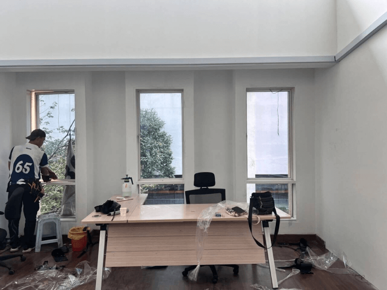 PILIHAN TERBAIK PASANG TINTED PEJABAT CERMIN TINGKAP KAPAR