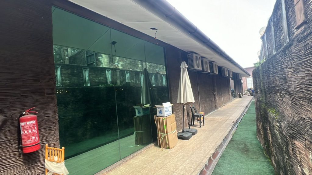 TINTED CERMIN SUBANG BESTARI