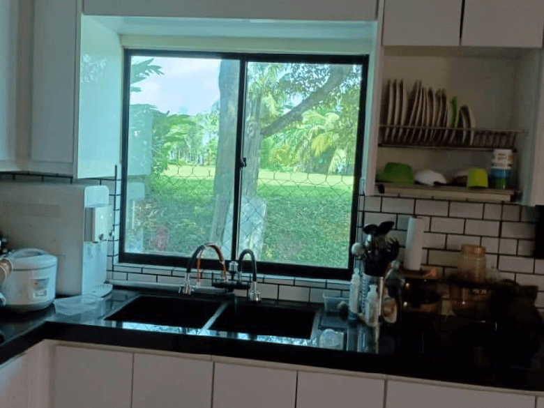 HARGA & SERVIS TERBAIK TINTED RUMAH CERMIN TINGKAP KAPAR