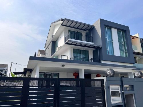 TINTED RUMAH BANGUNAN PEJABAT SELAYANG 