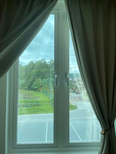 TINTED RUMAH BANGUNAN PEJABAT SEPANG 