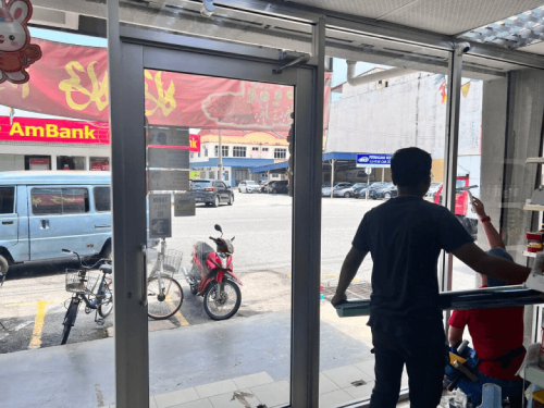 TINTED RUMAH BANGUNAN PEJABAT AMPANG