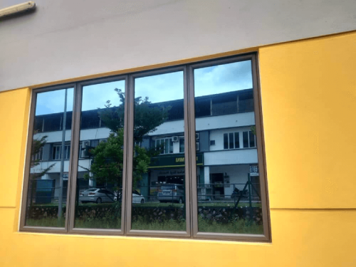 TINTED RUMAH BANGUNAN PEJABAT TELUK PANGLIMA GARANG
