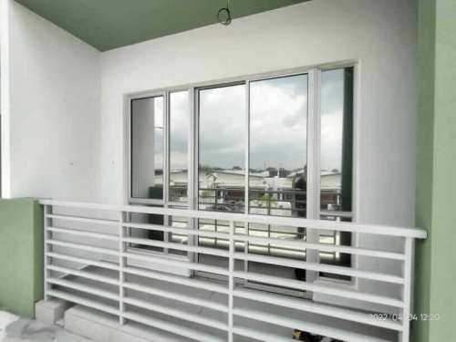 TINTED RUMAH BANGUNAN PEJABAT USJ 