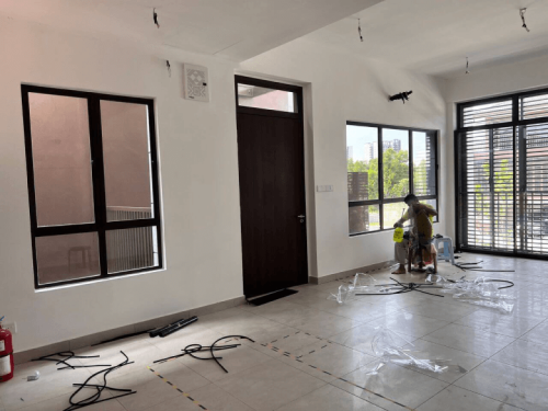 TINTED RUMAH BANGUNAN PEJABAT SIERRA MAS 