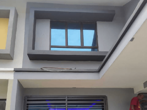 TINTED RUMAH BANGUNAN PEJABAT DAMANSARA KIM