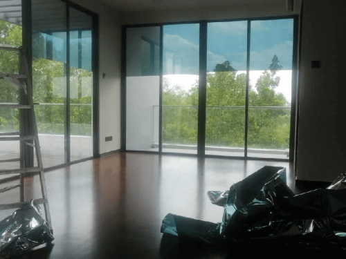 TINTED RUMAH BANGUNAN PEJABAT DAMANSARA UTAMA 