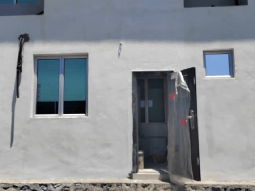 TINTED RUMAH BANGUNAN PEJABAT GOMBAK 