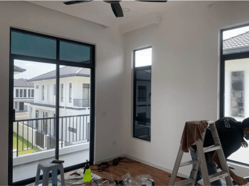 TINTED RUMAH BANGUNAN PEJABAT HULU LANGAT 
