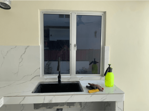 TINTED RUMAH BANGUNAN PEJABAT JENJAROM