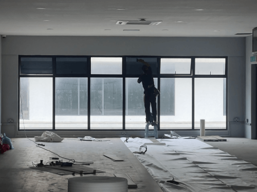 TINTED RUMAH BANGUNAN PEJABAT BATU ARANG