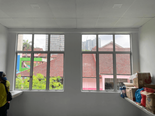 TINTED RUMAH BANGUNAN PEJABAT KERLING 