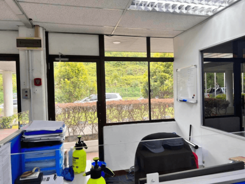 TINTED RUMAH BANGUNAN PEJABAT DAMANSARA DAMAI