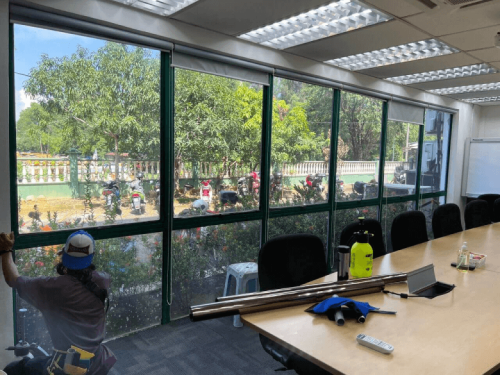 TINTED RUMAH BANGUNAN PEJABAT SERENDAH