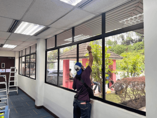 TINTED RUMAH BANGUNAN PEJABAT CYBERJAYA 