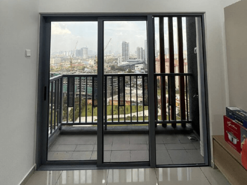 TINTED RUMAH BANGUNAN PEJABAT PUCHONG SOUTH